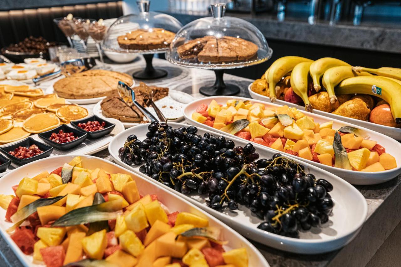 Mazarine Hotel, Vlore, Albania Radhimë 외부 사진